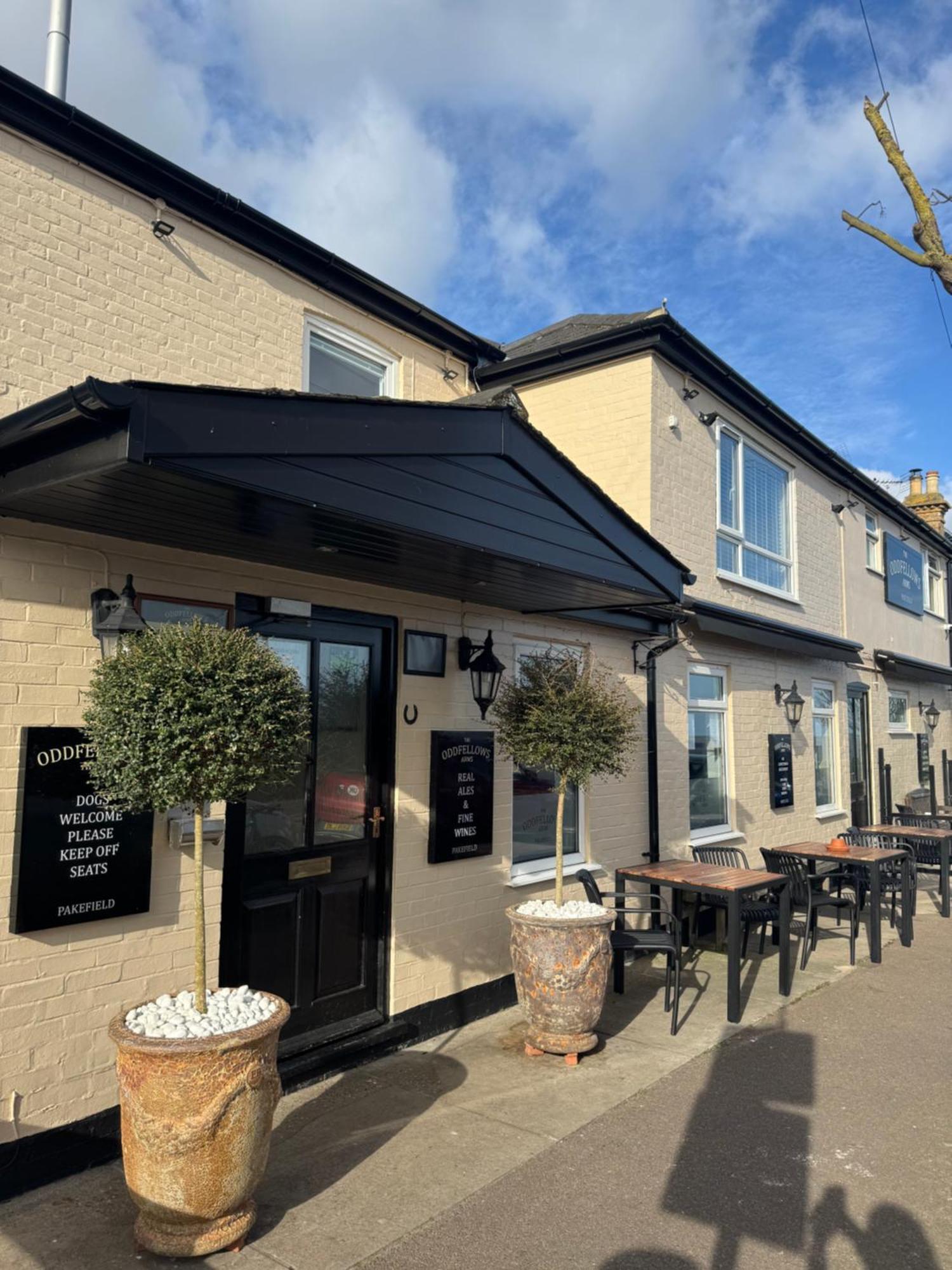 Sea Views Oddfellows *