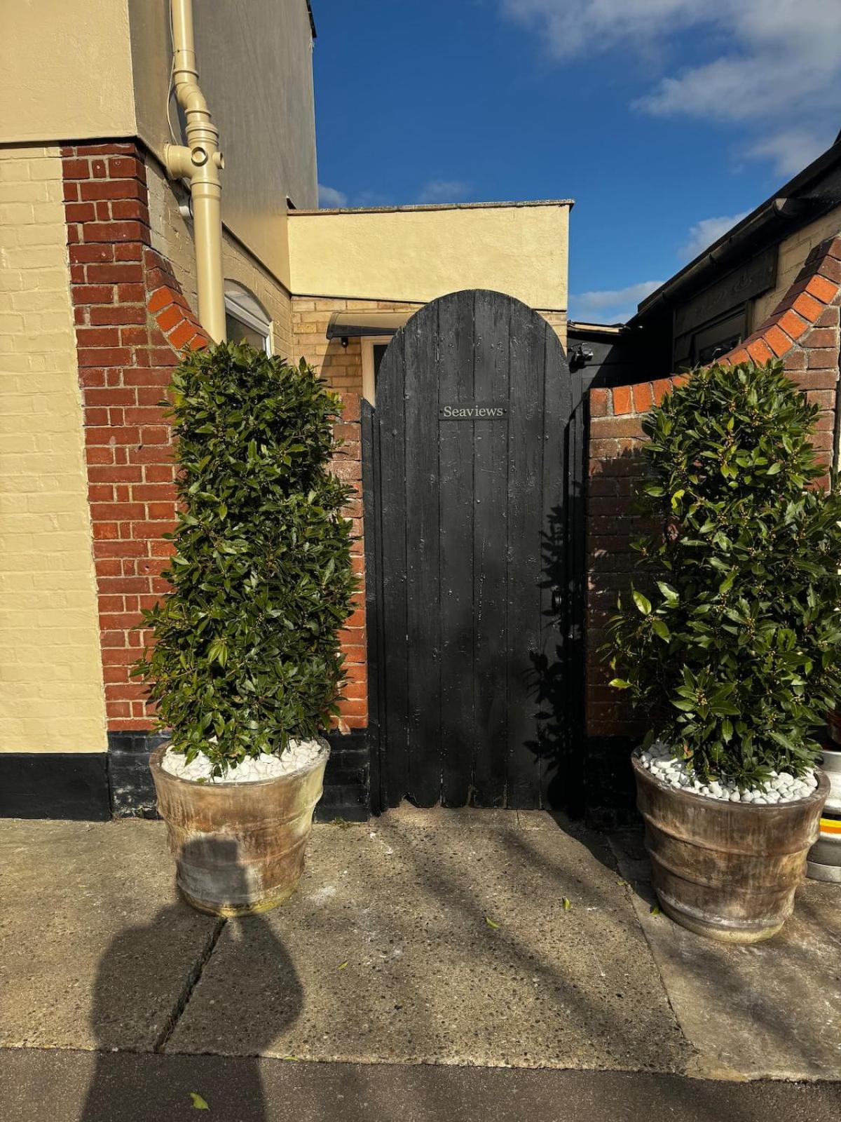 Sea Views Oddfellows * Pakefield